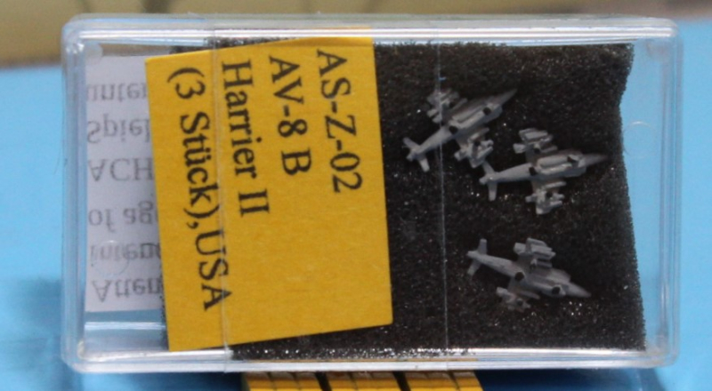 McDonnell-Douglas AV-8B Harrier II (3 St.) USA 1995 Argos AS-Z 02